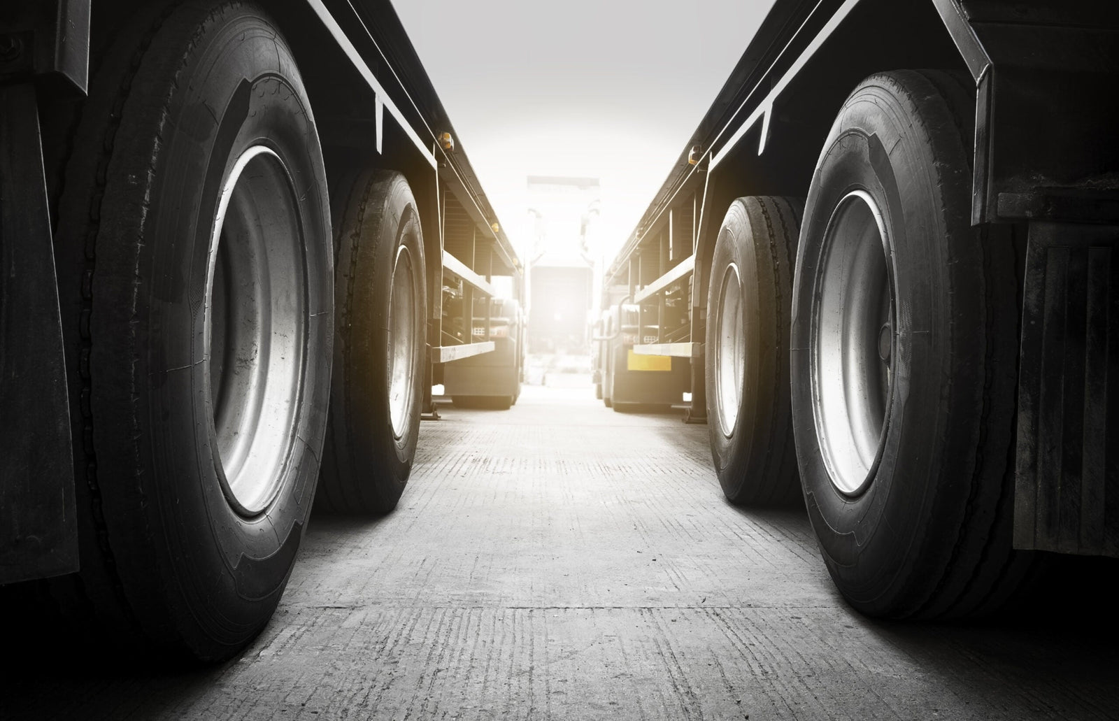 What's the difference between radial and bias ply tires?