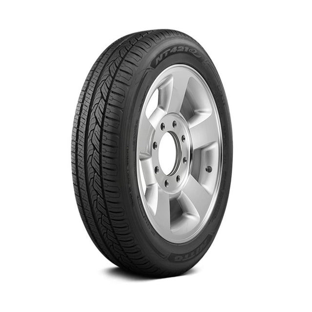 255_60R17XL110VNittoNT421Q